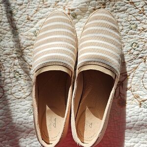 Clarks Striped Espadrilles Flat heel Size 9